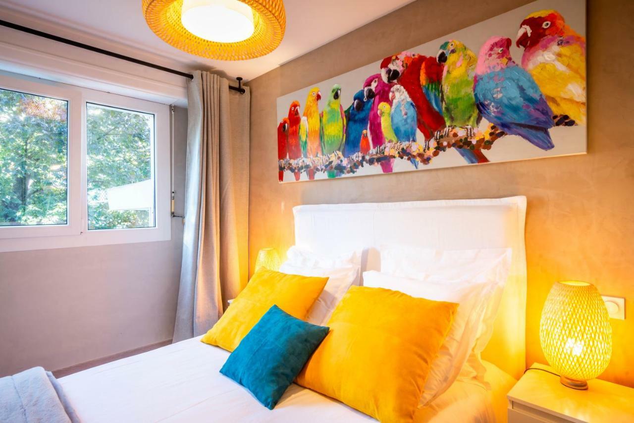 LE CHATELET- Parking Gratuit - Cosy et Design - à 10 mn de Geneve Annemasse Esterno foto